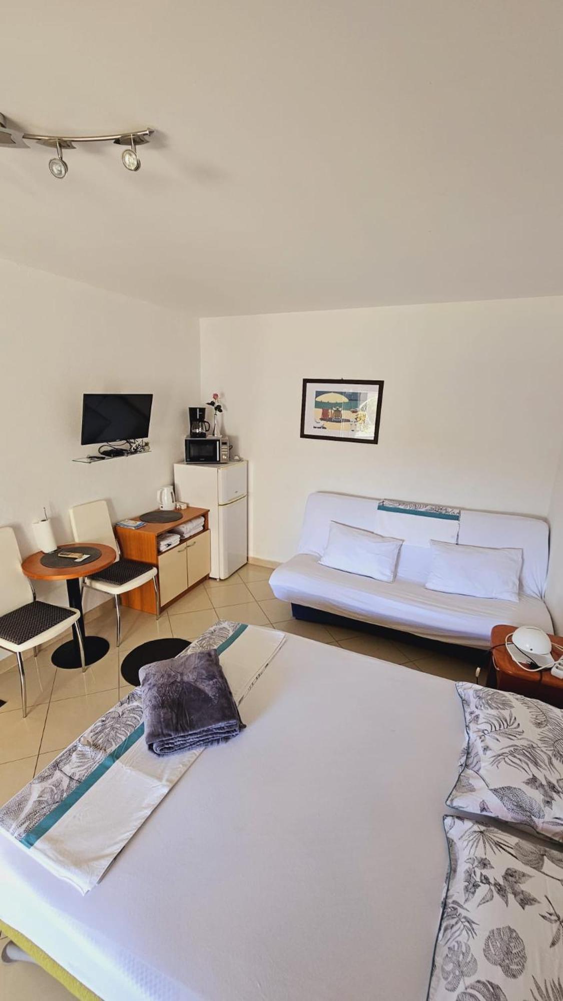 Apartment House Berry Primošten Zewnętrze zdjęcie