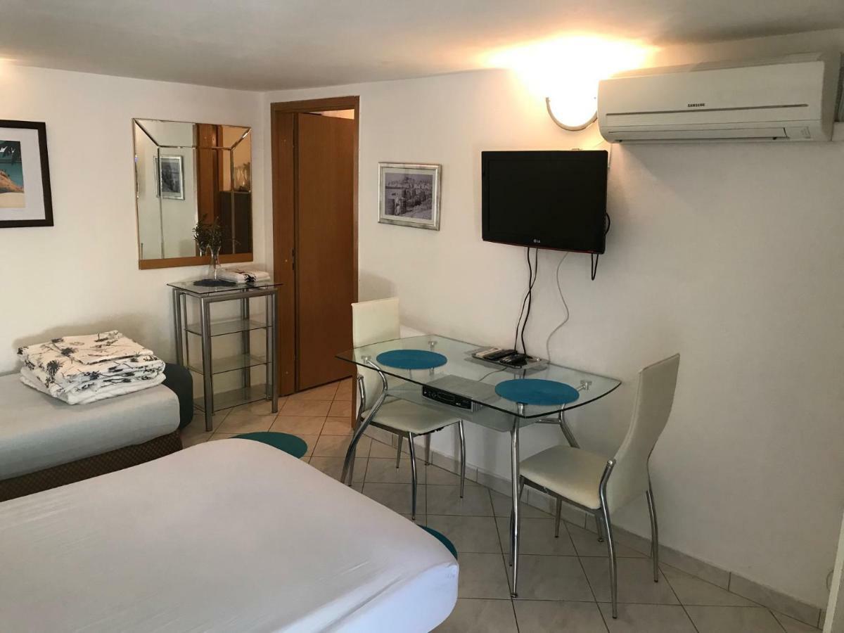 Apartment House Berry Primošten Zewnętrze zdjęcie